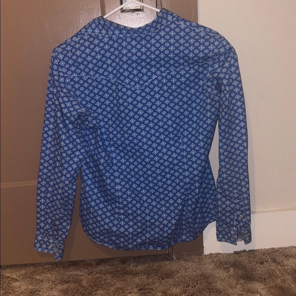 Women’s Panhandle Blue Patterned Button-Down Shirt size small - Picture 2 of 5